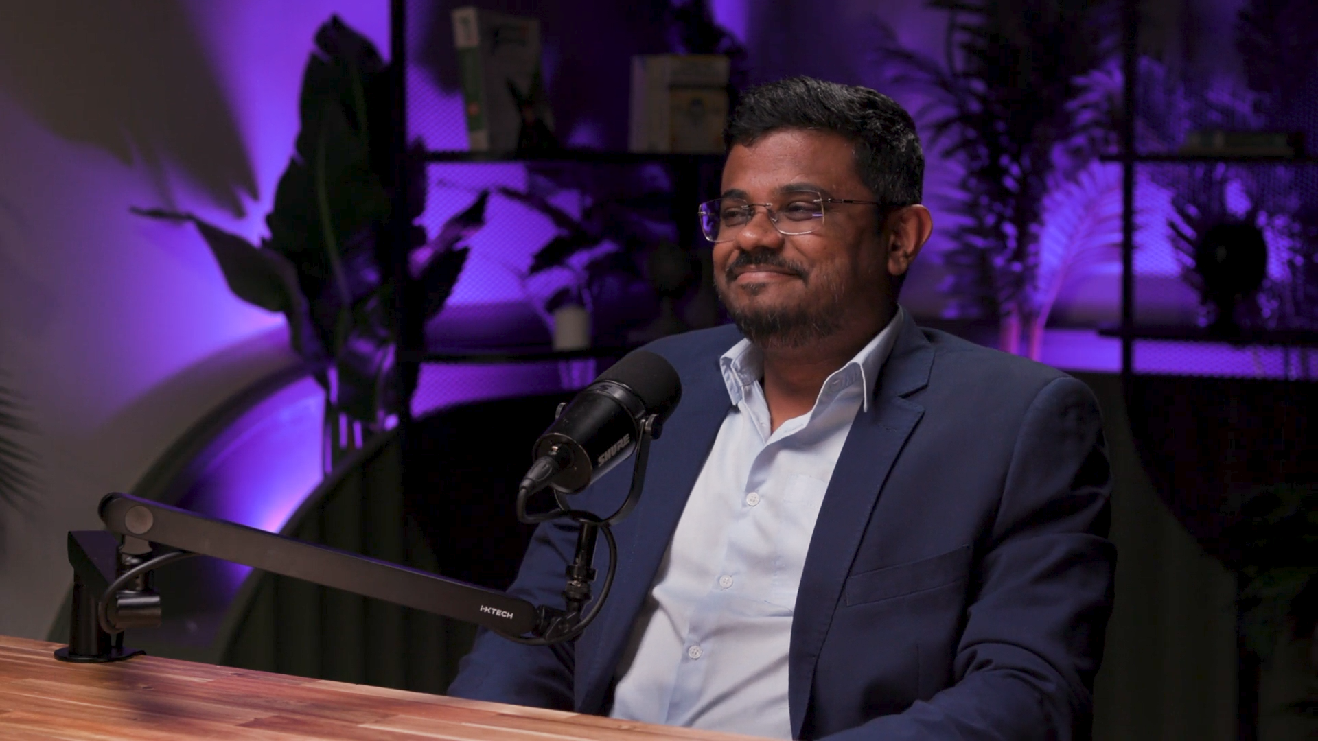 69 BSS Roshan Part 01.00 03 47 16.Still001