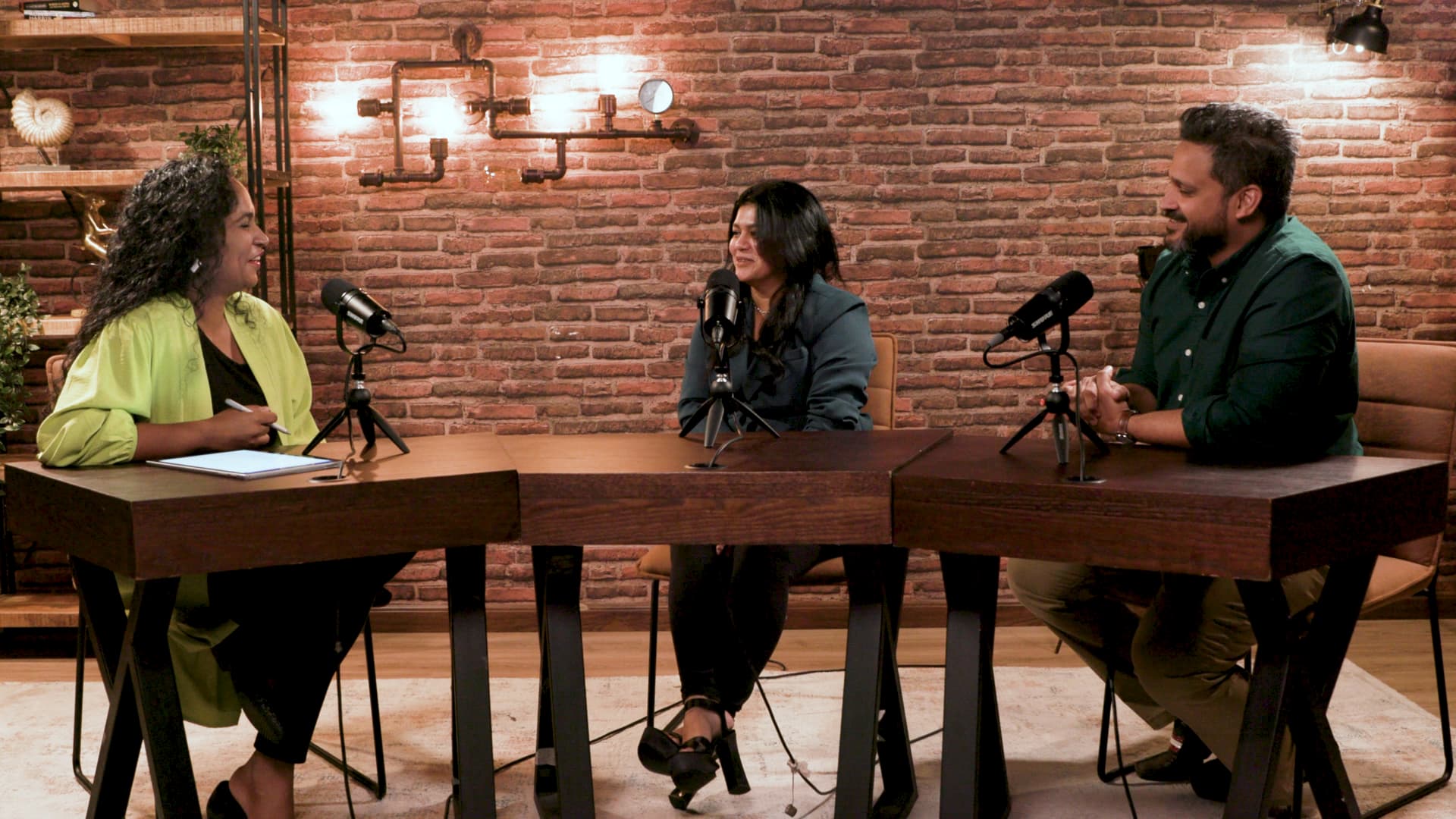 70 BSS GG Part 01.00 02 29 26.Still009